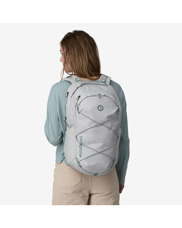 Mochila de Senderismo Gris 30L | Comodidad y Versatilidad
